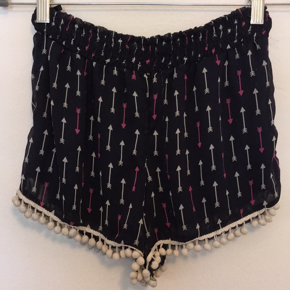 Honey Punch Arrow Print Shorts